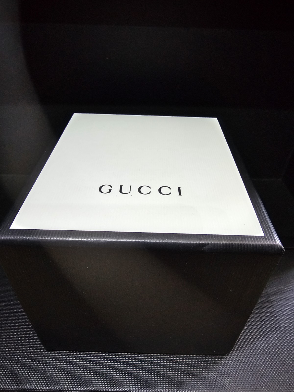 Silver Gucci YA137102A Sync Quartz Men’s Watch + Free Shipping
