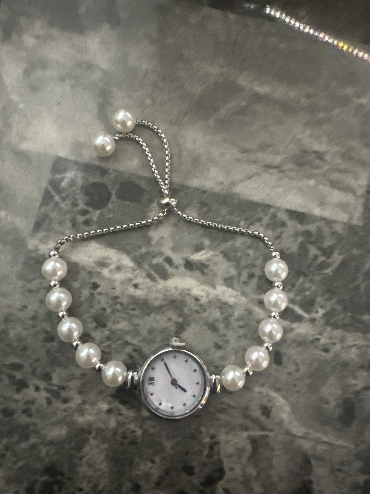 Women’s Delicate Adjustable Imitated Pearl Strap Bracelet Wrist Watch