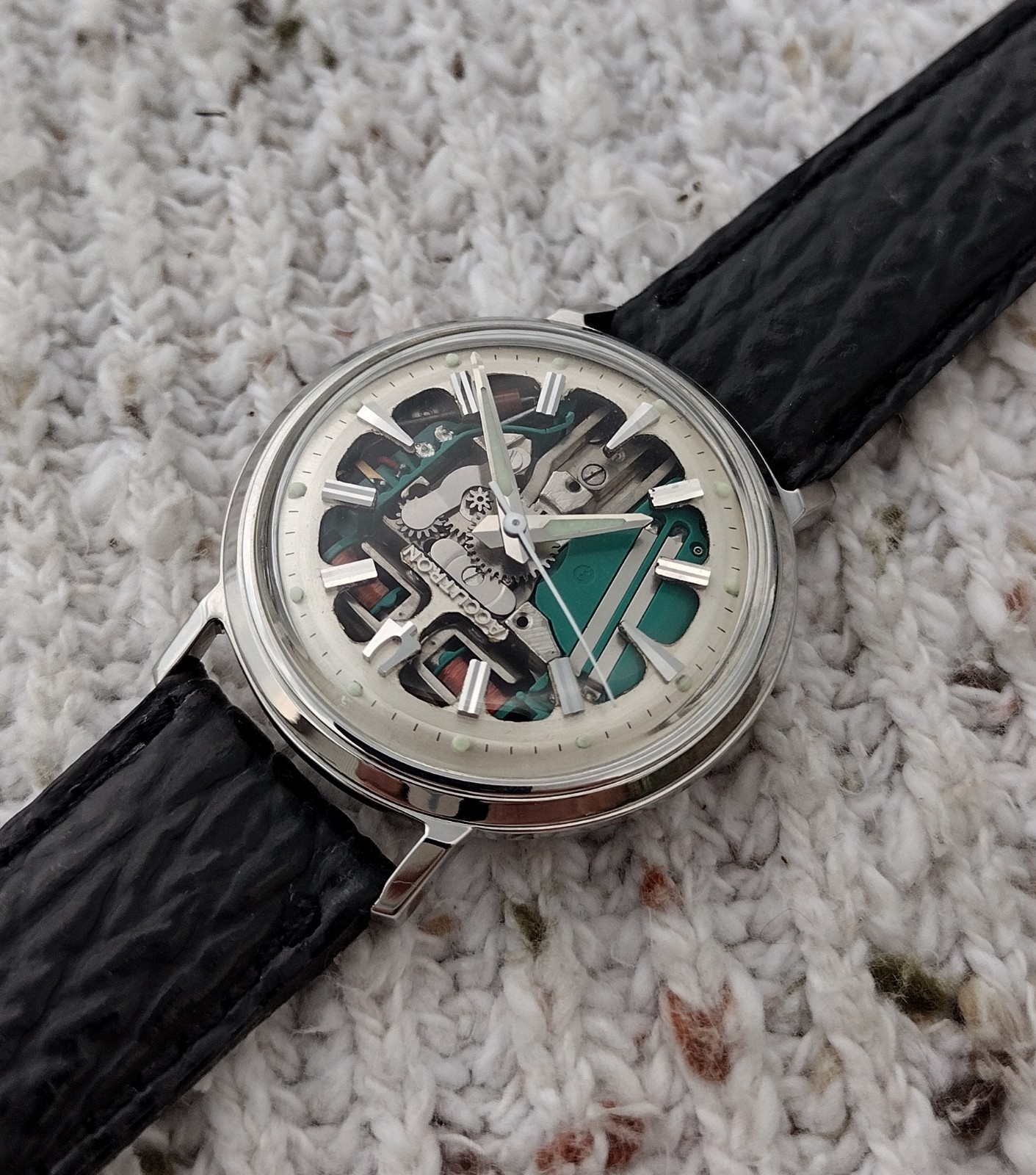 Bulova ACCUTRON 214 35mm SPACEVIEW HAND CUT DIAL M6 1966 Restored Relumed