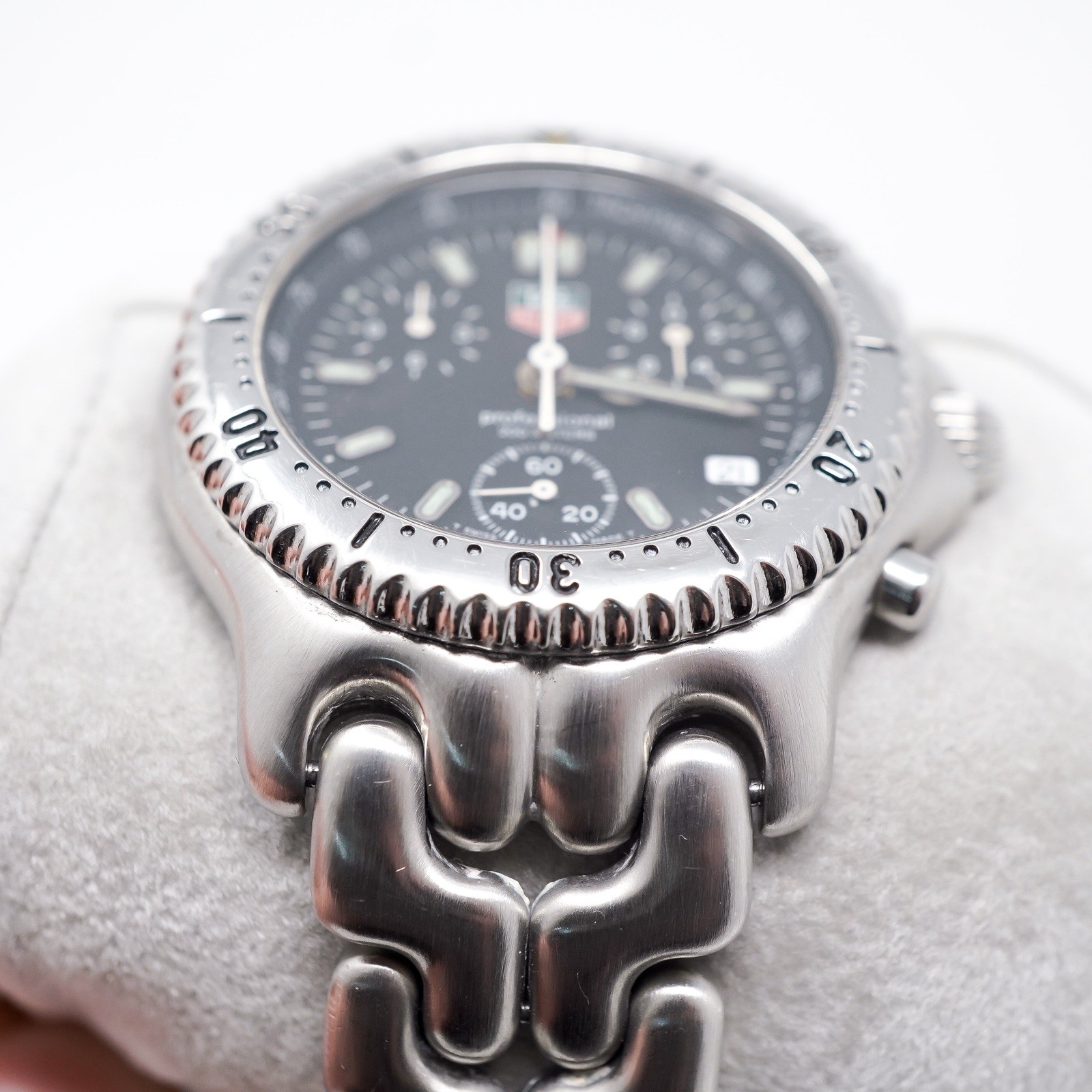 Tag Heuer SEL CG1110-0 Chronograph Men’s Sports Watch – Great Condition