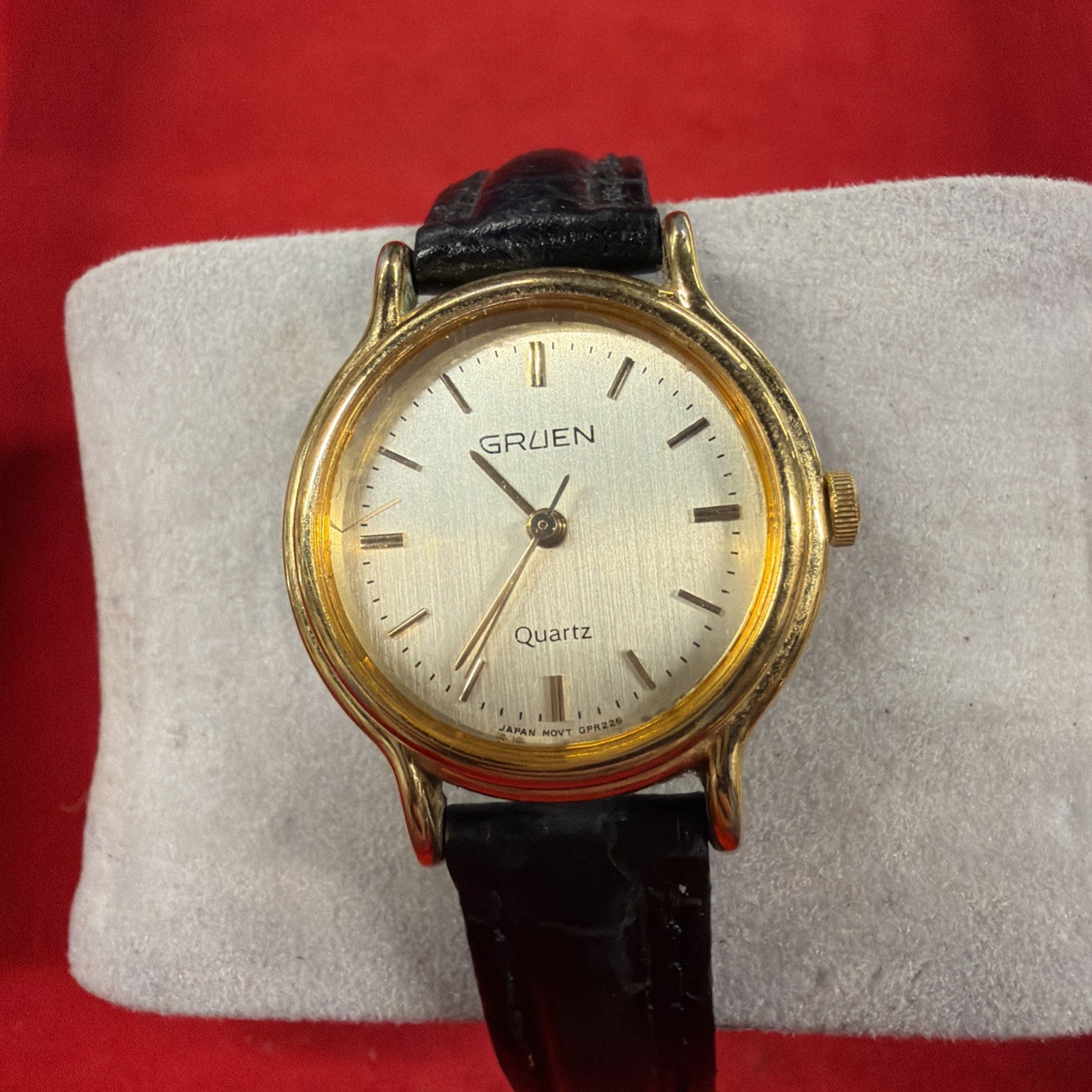Gruen Quartz women’s gold tone with leather band