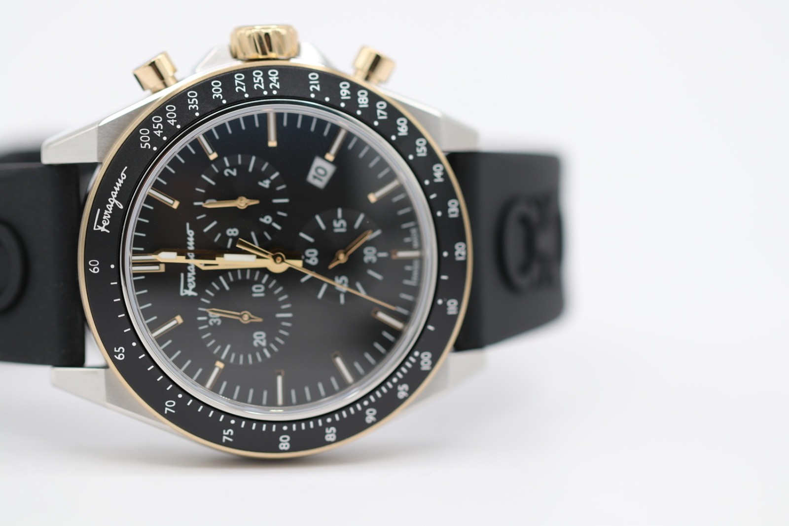 Salvatore Ferragamo Urban SFUR00422 Chronograph Men’s Watch