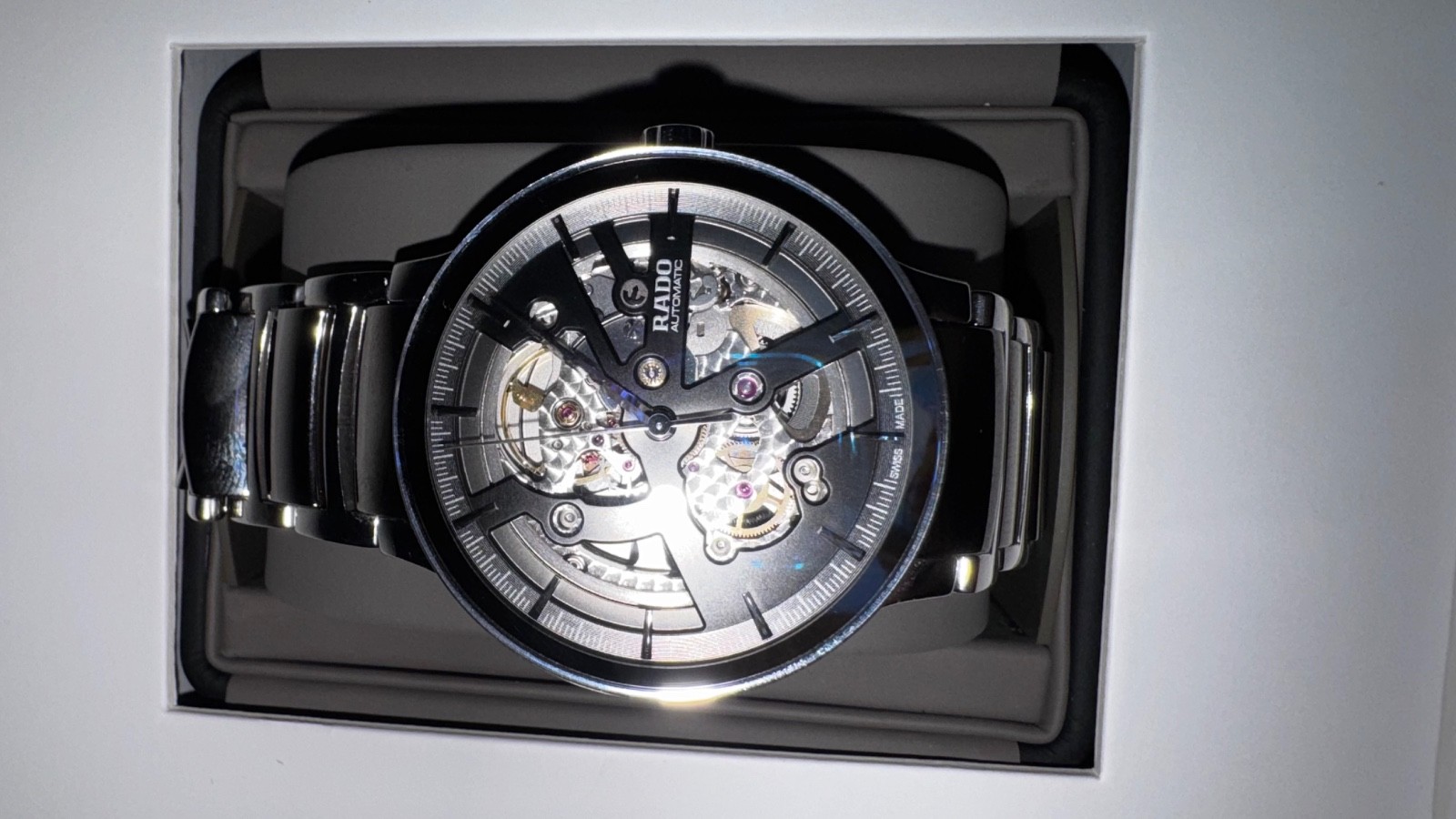 New Rado silver men watch r30179114 used once with papers and box