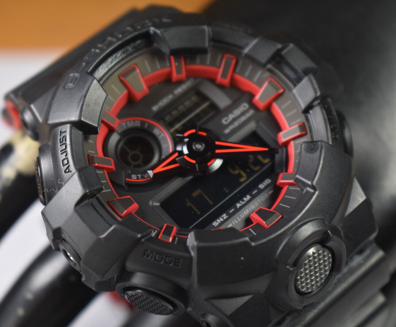 Casio G-Shock Layered Neon Color Men’s Watch GA-700SE-1A4 NEW BATTERY!