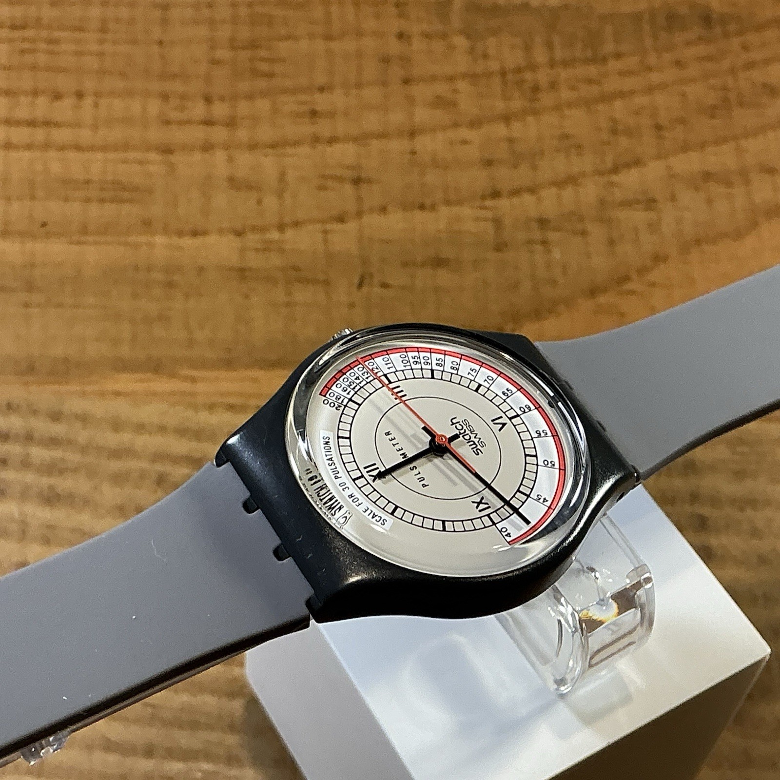 PULSOMETER – GA106 – 1980’s – NEW STRAP – 34mm