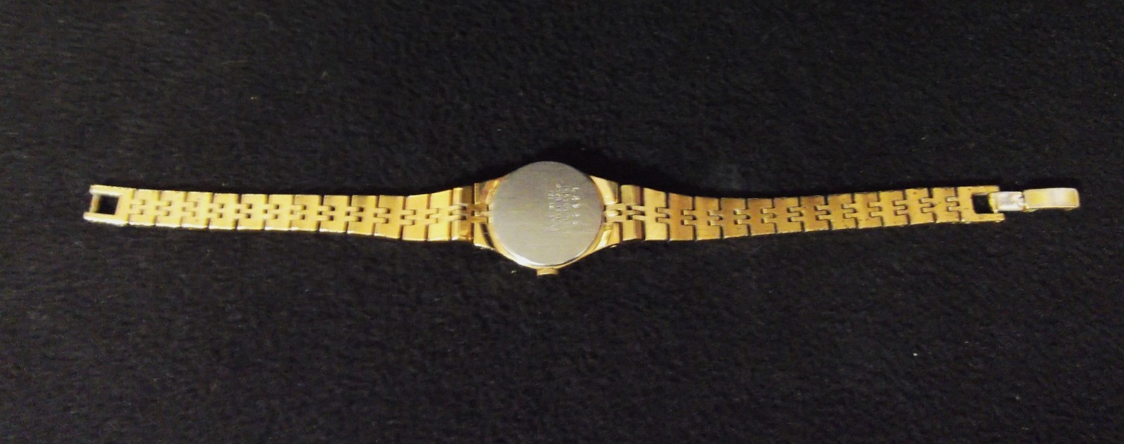 SEIKO 8 JEWELS QUARTZ WOMEN’S WATCH 18mm CASE 2320-2880R NEW BATTERY WORKS GREAT