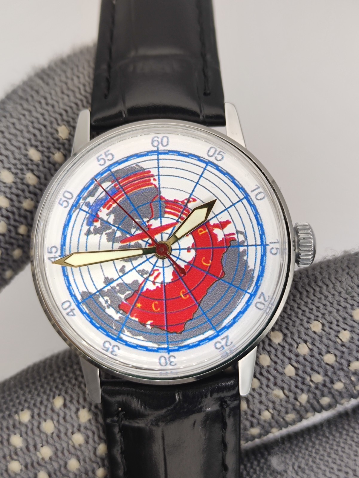Vintage RAKETA watch 2609 First flight through north pole Chkalov dial Soviet