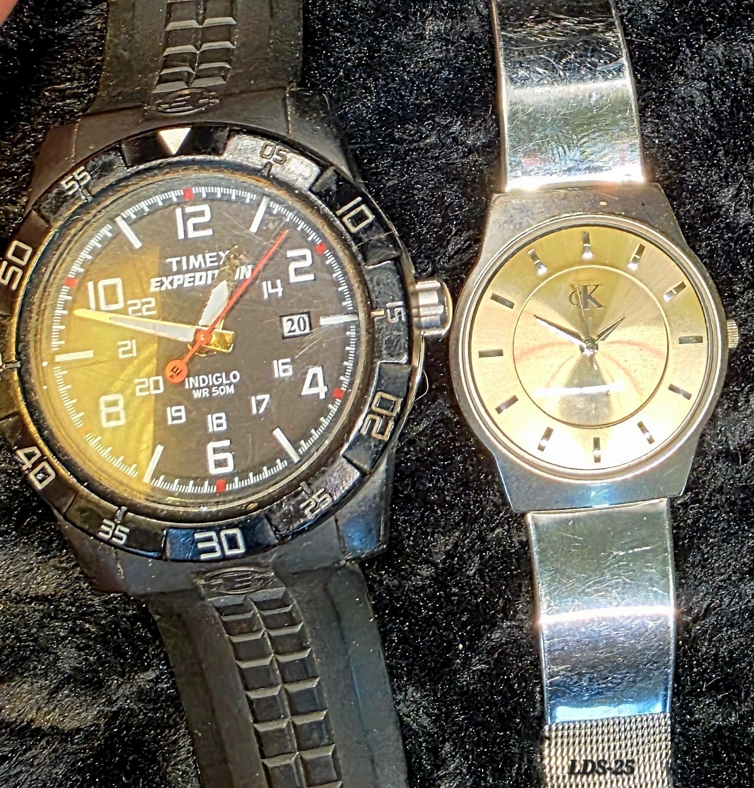 Vintage Wristwatch Lot of 10 Men’s Watches: Caravelle, Fossil ~ Various Brands