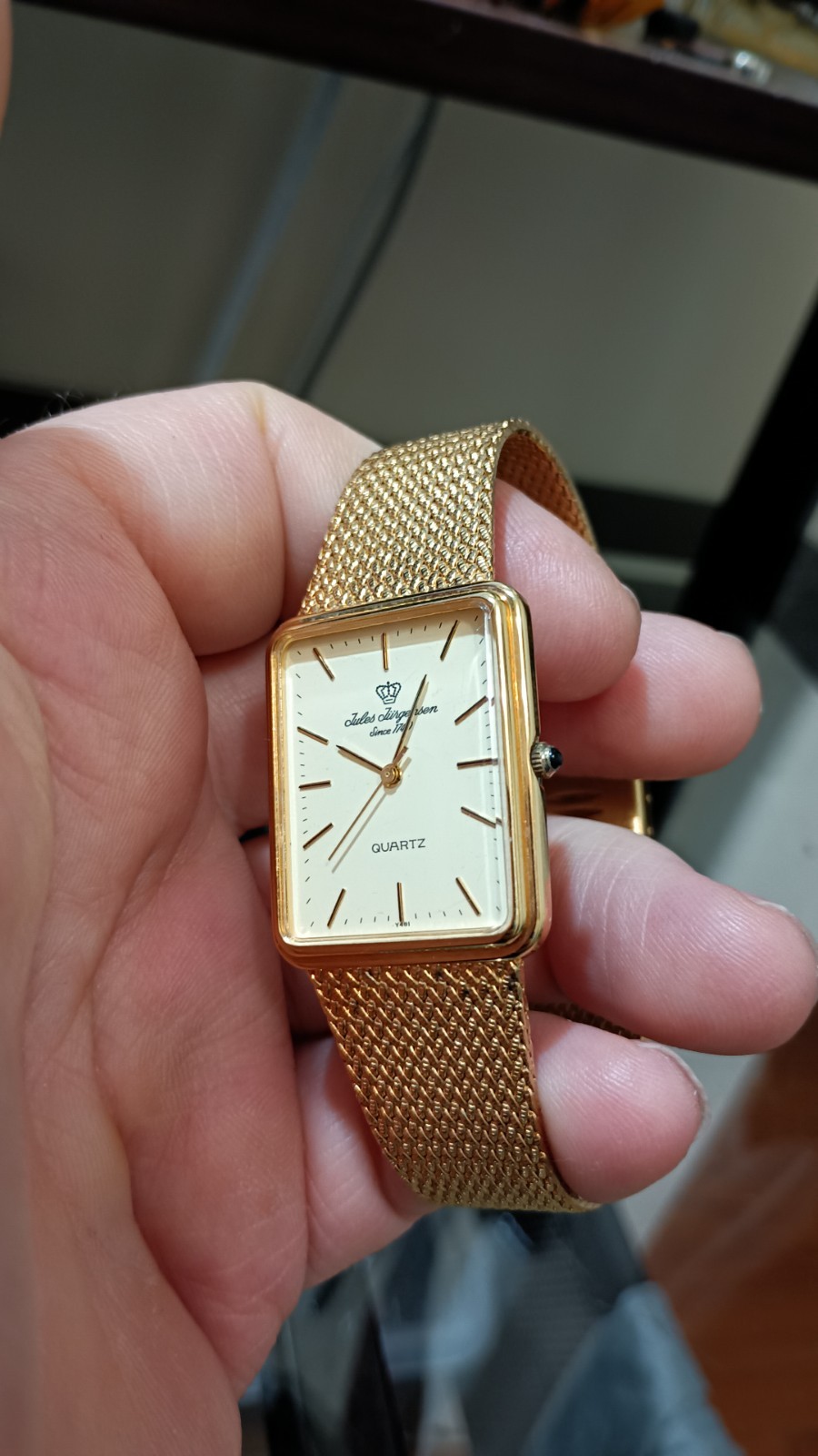 JULES JURGENSEN Rectangular Vintage Men’s Watch Gold Tone Quartz 26 mm Box