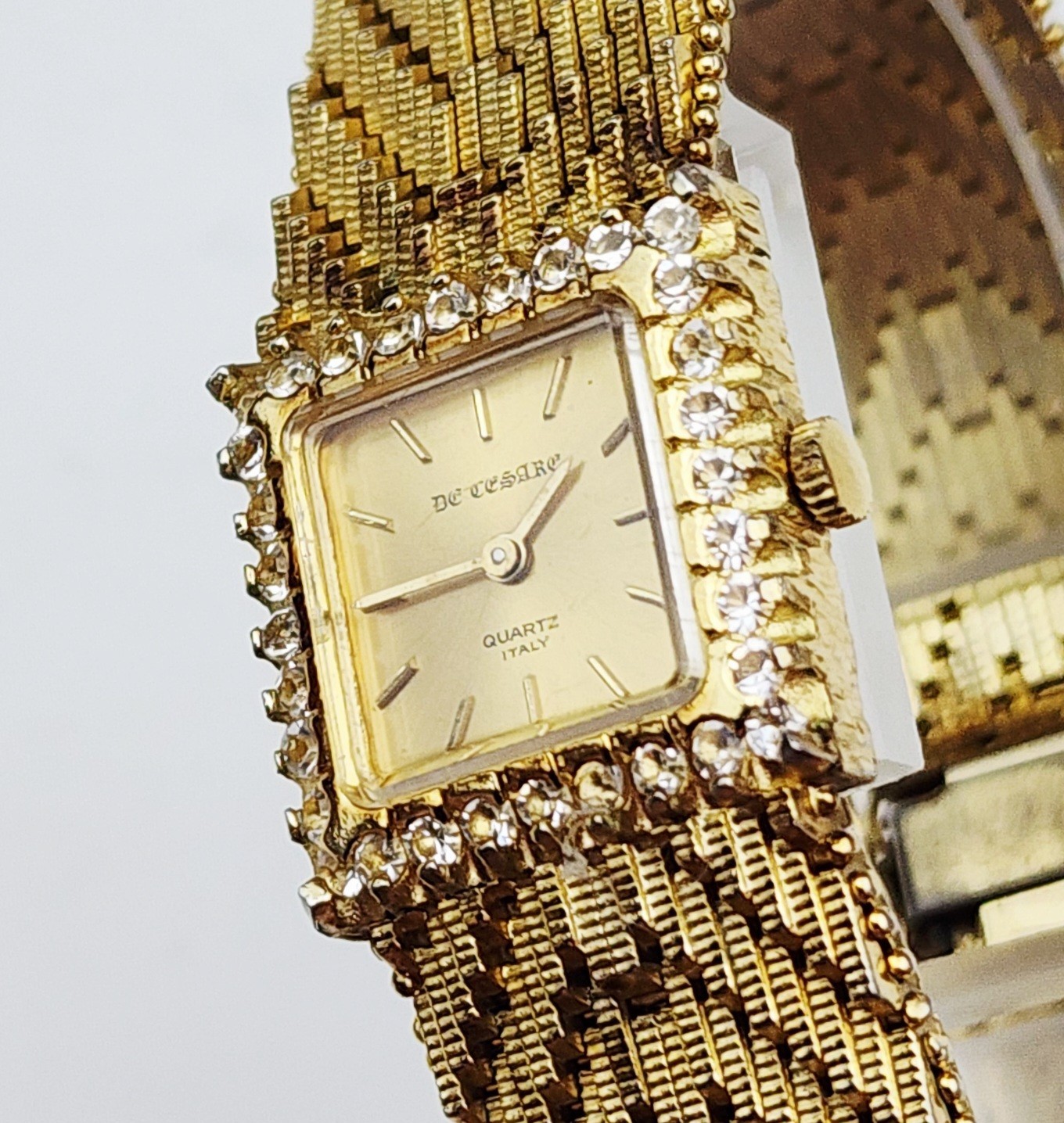 RARE,UNIQUE Women ITALY Vintage 1985 Watch DE CESARE