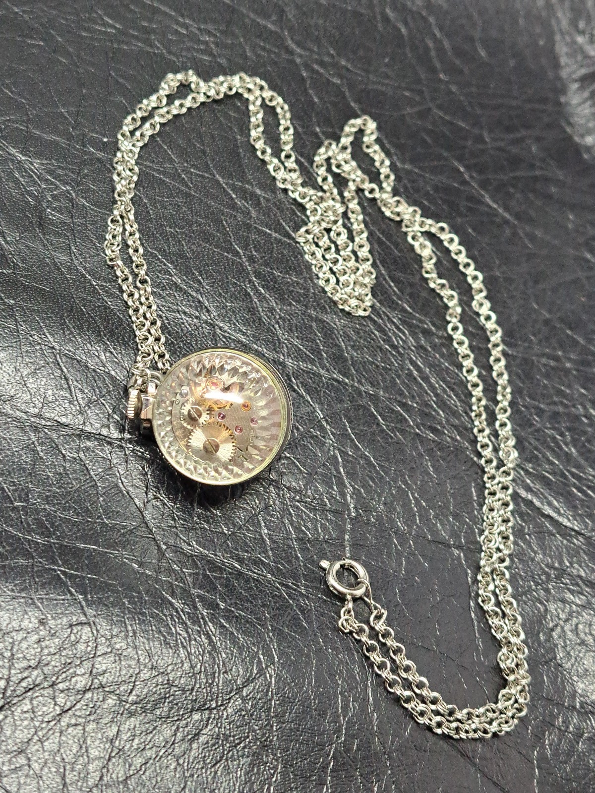 Vintage Seiko ORB GLOBE WATCH NECKLACE 17j SPHERE BLUE 21-0400 VISIBLE MOVEMENT