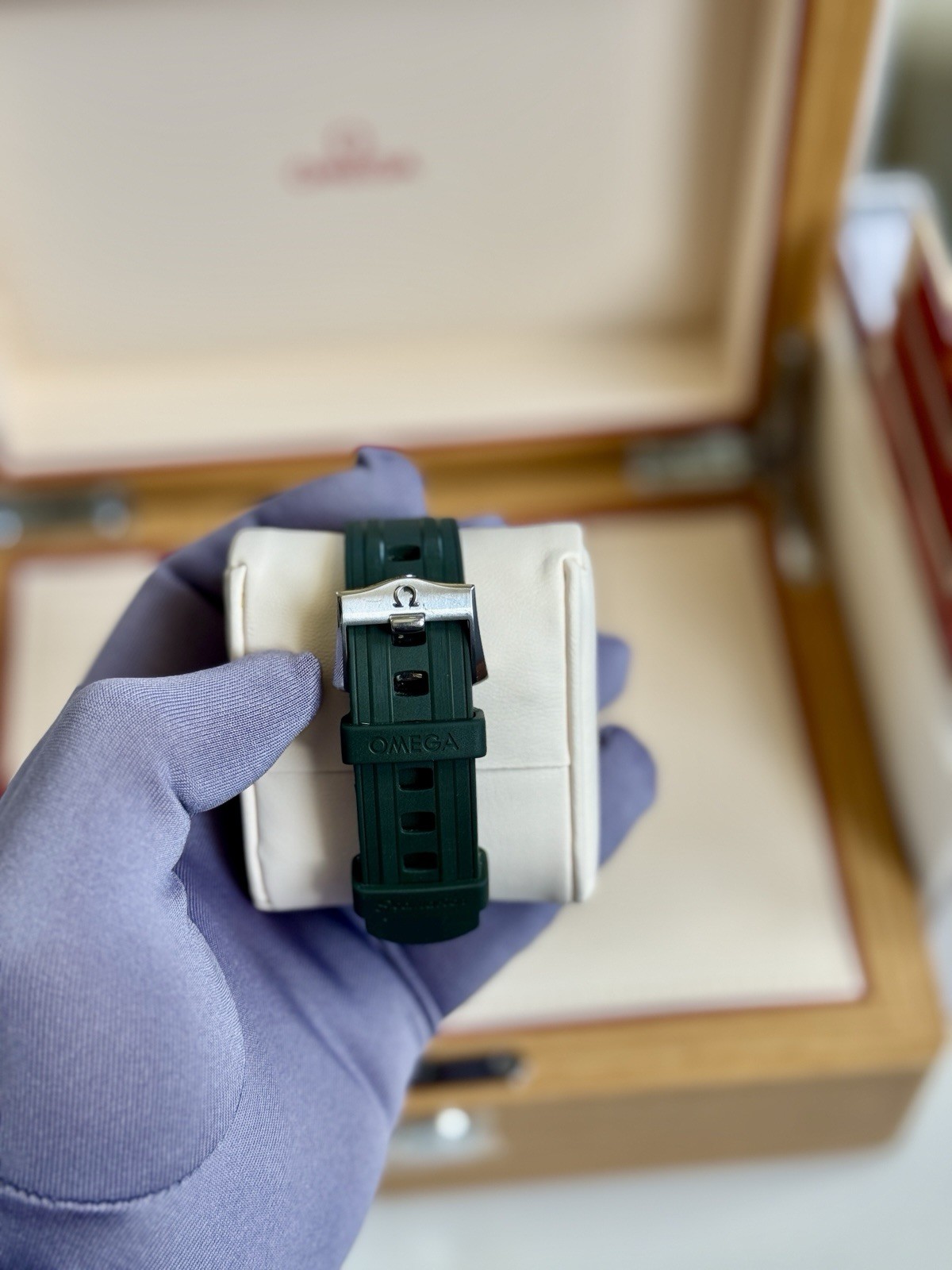 2023 PAPERS Omega Seamaster GREEN WAVE Steel Date 42mm 210.32.42.20.10.001 BOX