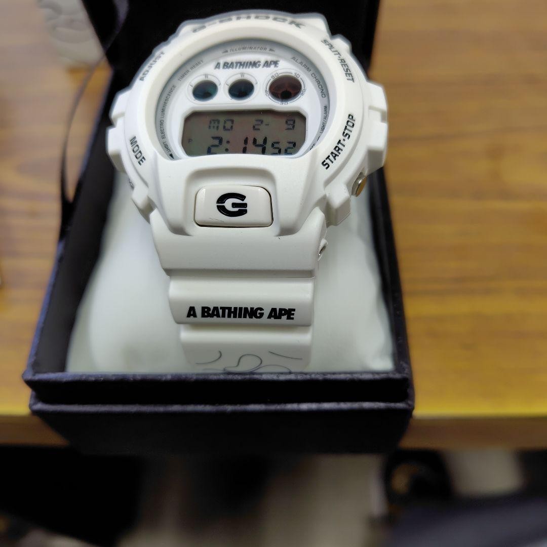 A BATHING APE × CASIO G-SHOCK Watch White Rubber W/Topographical pattern strap