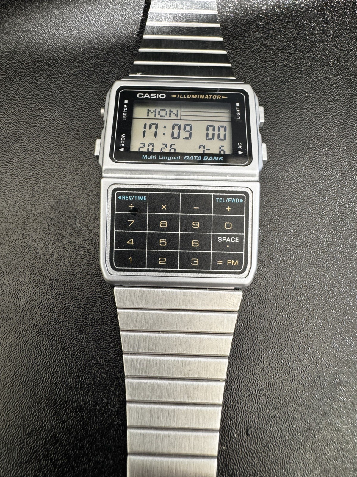 CASIO DBC-611-1VT Data Bank Calculator Digital Watch Silver