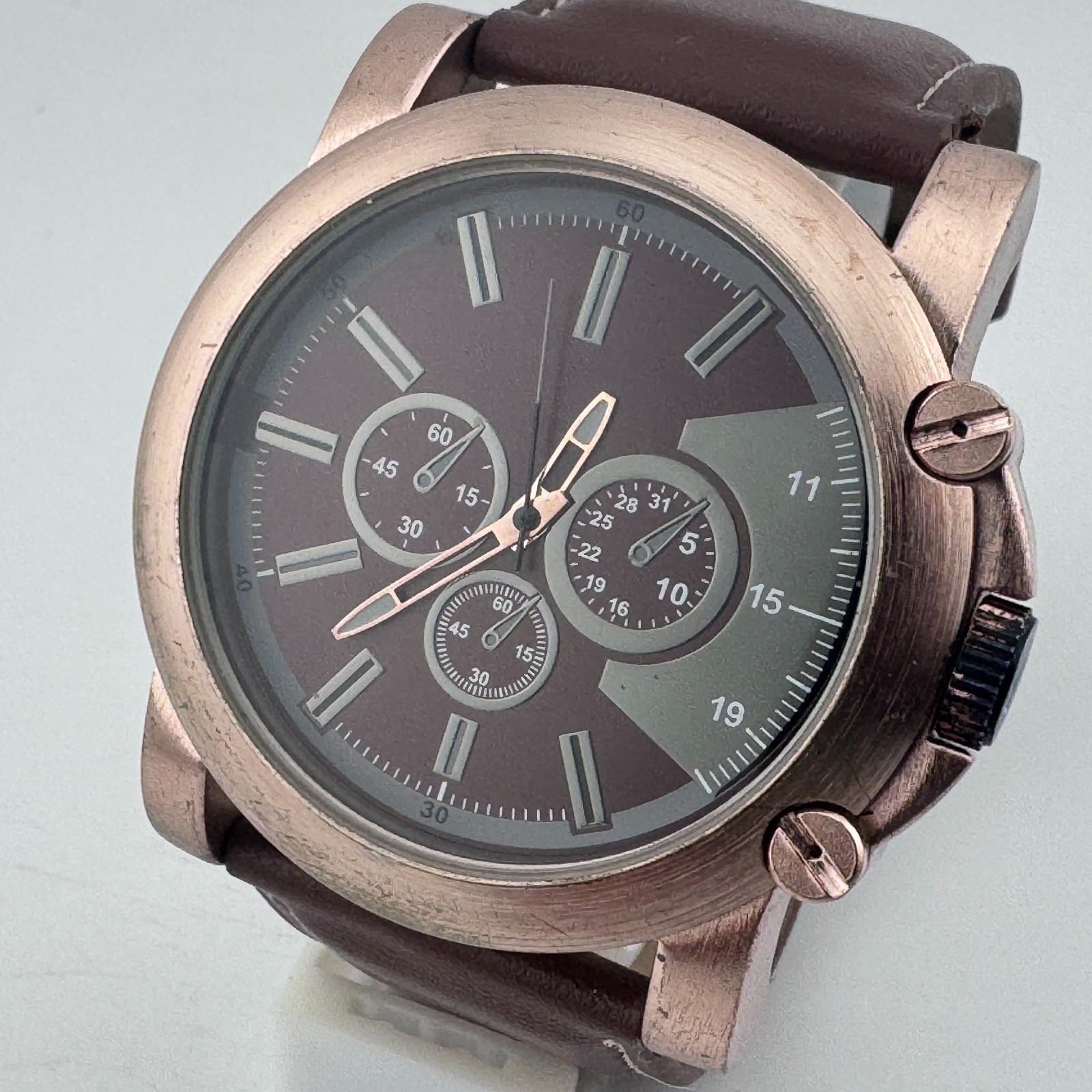 Stylish Mossimo Quartz Watch Men 51mm Rose Gold Tone Japan Analog New Battery