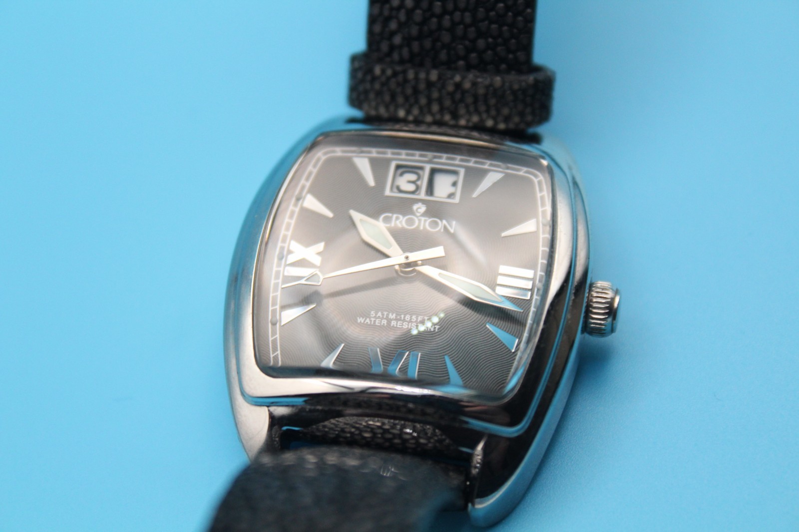 Croton Men’s Tonneau Japan Quartz Wristwatch Genuine Stingray Band