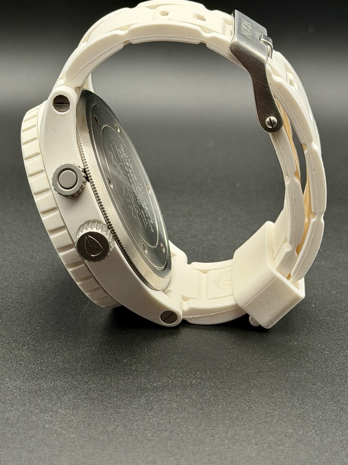 NIXON Rubber 51-30 Watch / White / Tide Graph / “Simplify” / EXCELLENT Condition