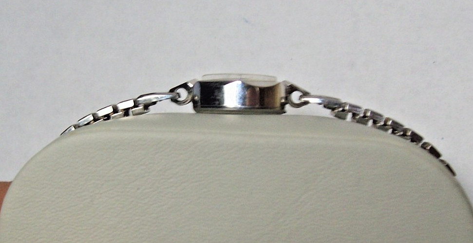 Hexagonal Croton 17J Swiss Mechanical Ladies Watch w/Box 10K Gold RGP Runs Nice