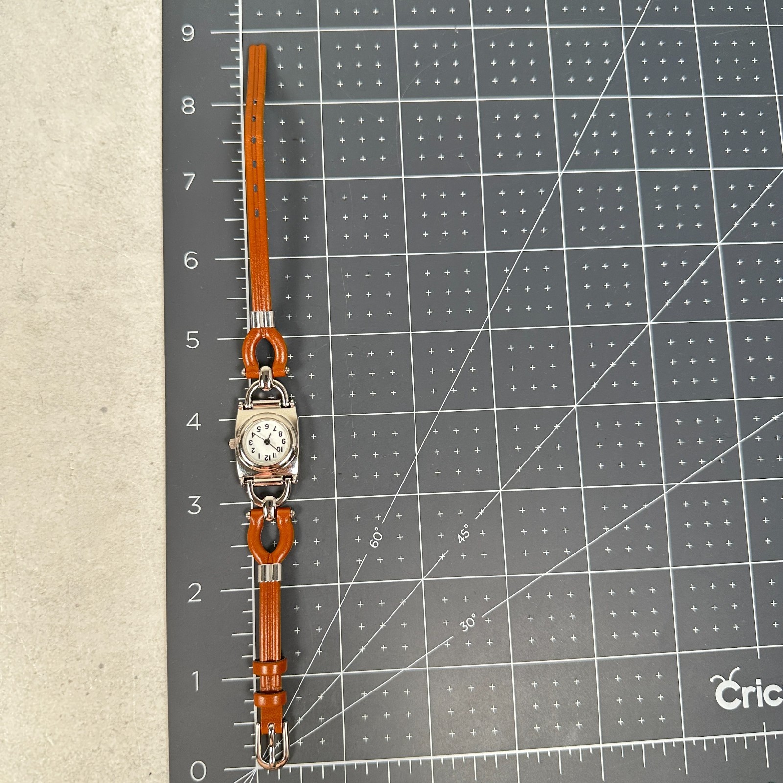 Womens Watch 20mm Square Buckle Silver Tone Faux Leather Skinny Band New Battery