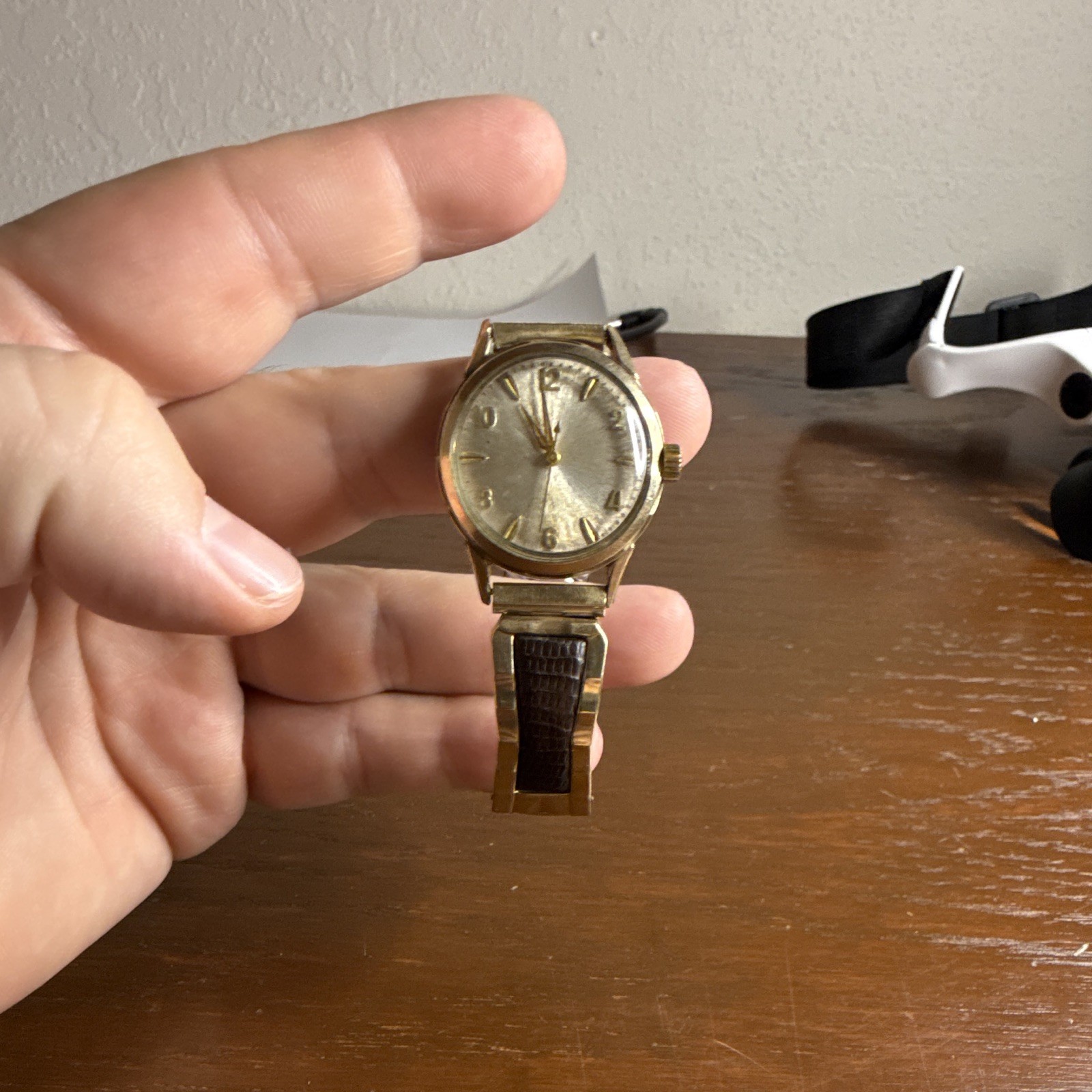 Bulova 11 AFAC Automatic 17J Shock-Resistant Vintage Gold/Silver Dial Watch