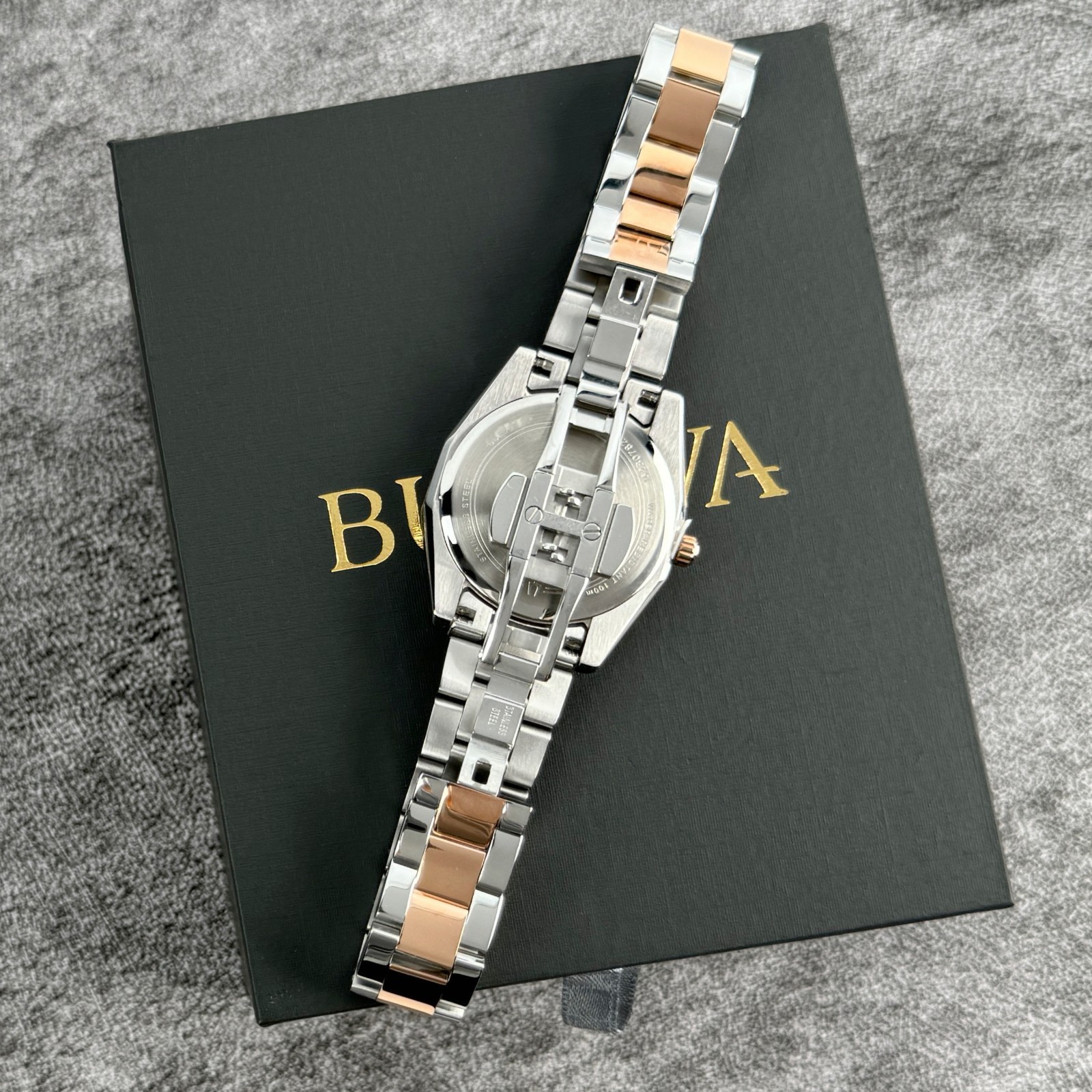 BULOVA SURVEYOR CLASSIC Mother-of-Pearl DIAMOND DIAL WOMEN’S WATCH 98P207