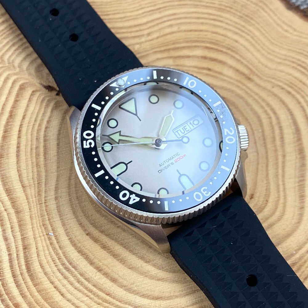 Small SKX 37mm NH36 Diving Mechanical Watch Men Week Day 120 click Ceramic Inset