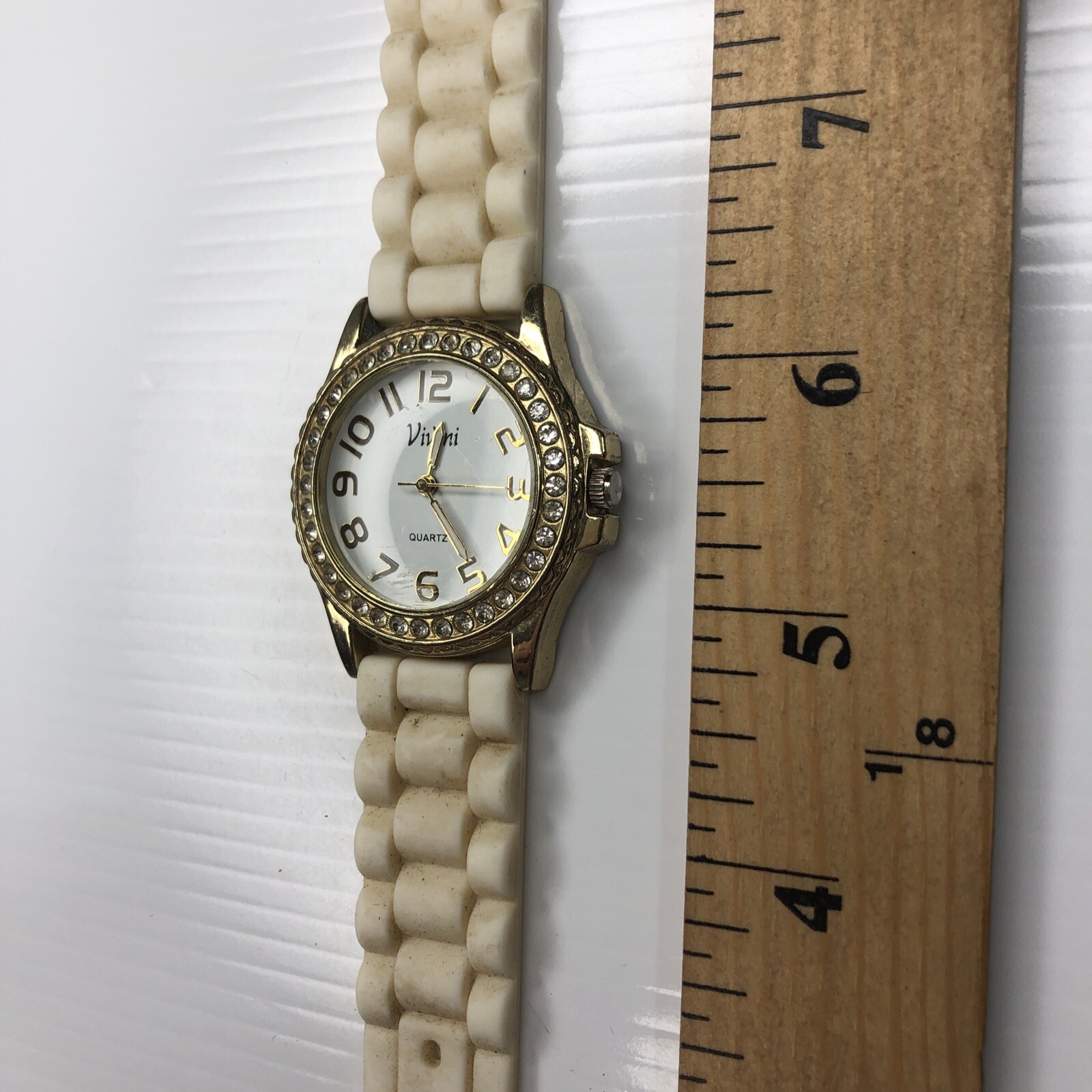 X11 Vivani K9008 Quartz Singapore Gold Crystals White Kelly Retro Watch Untested