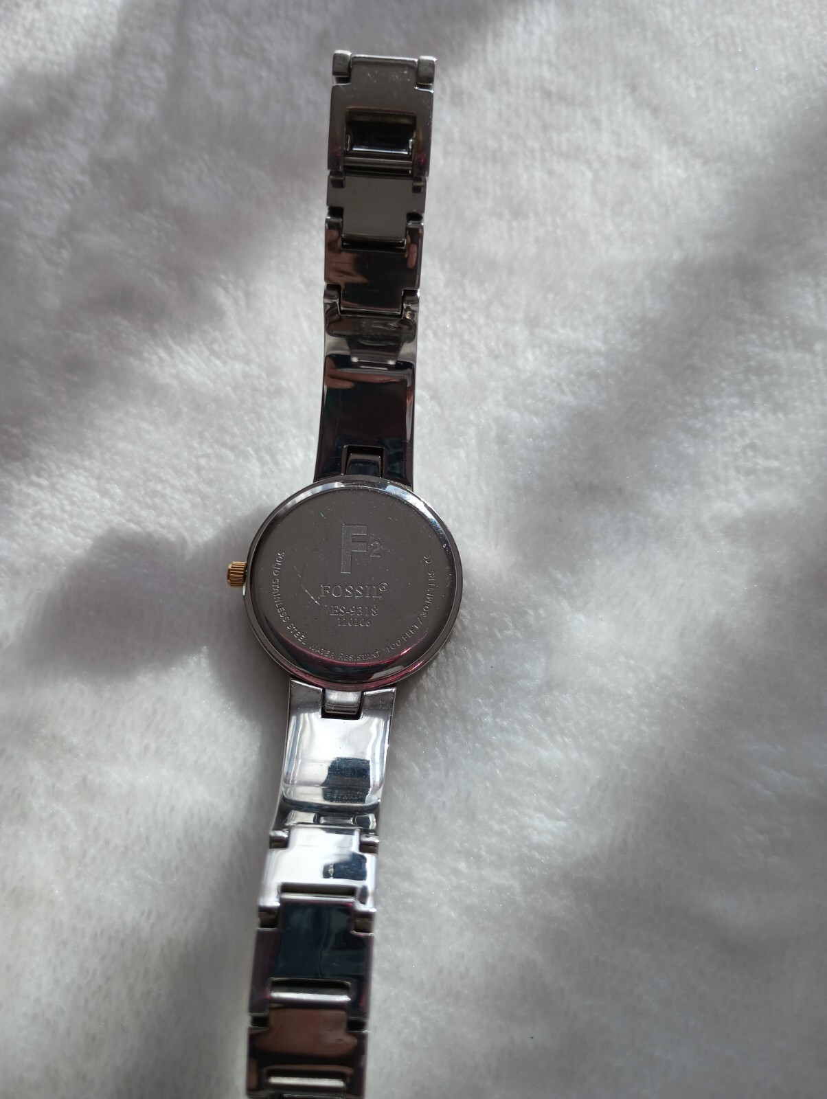 Fossil F2 Ladies Solid Stainless Steel Water Resistant 100 Feet Wristwatch