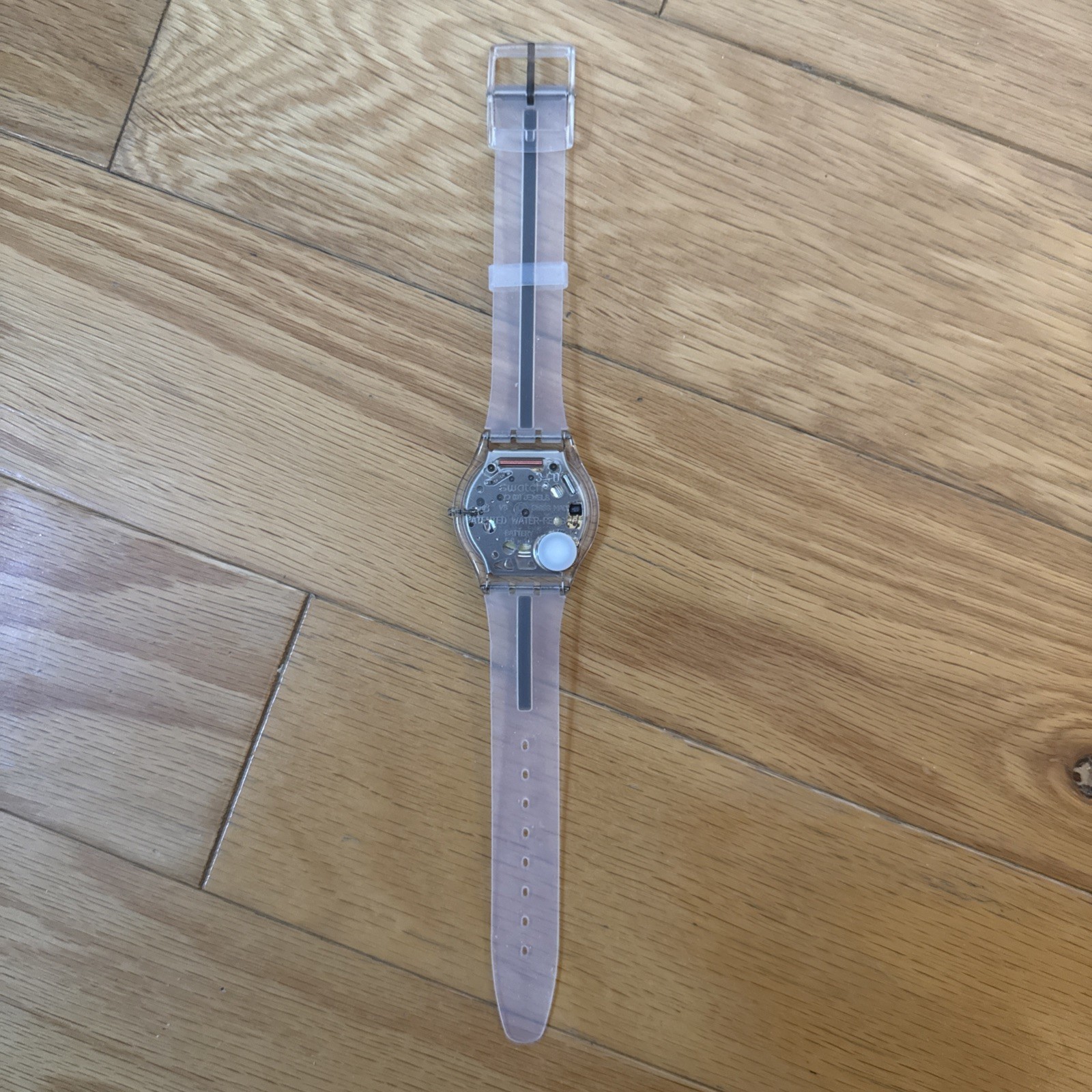 Swatch Watch Skin Ligne De Vie SFK119 Vintage Analog Swiss Quartz 34 mm Swiss