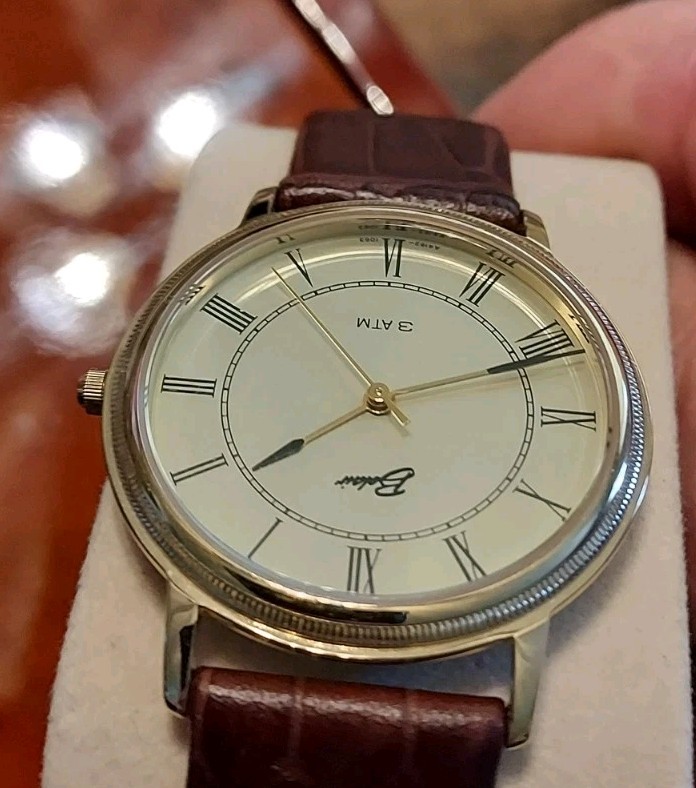 Excellent Vtg Belair 3ATM Gold Tone Mens sapphire crystal Watch w/case new bat