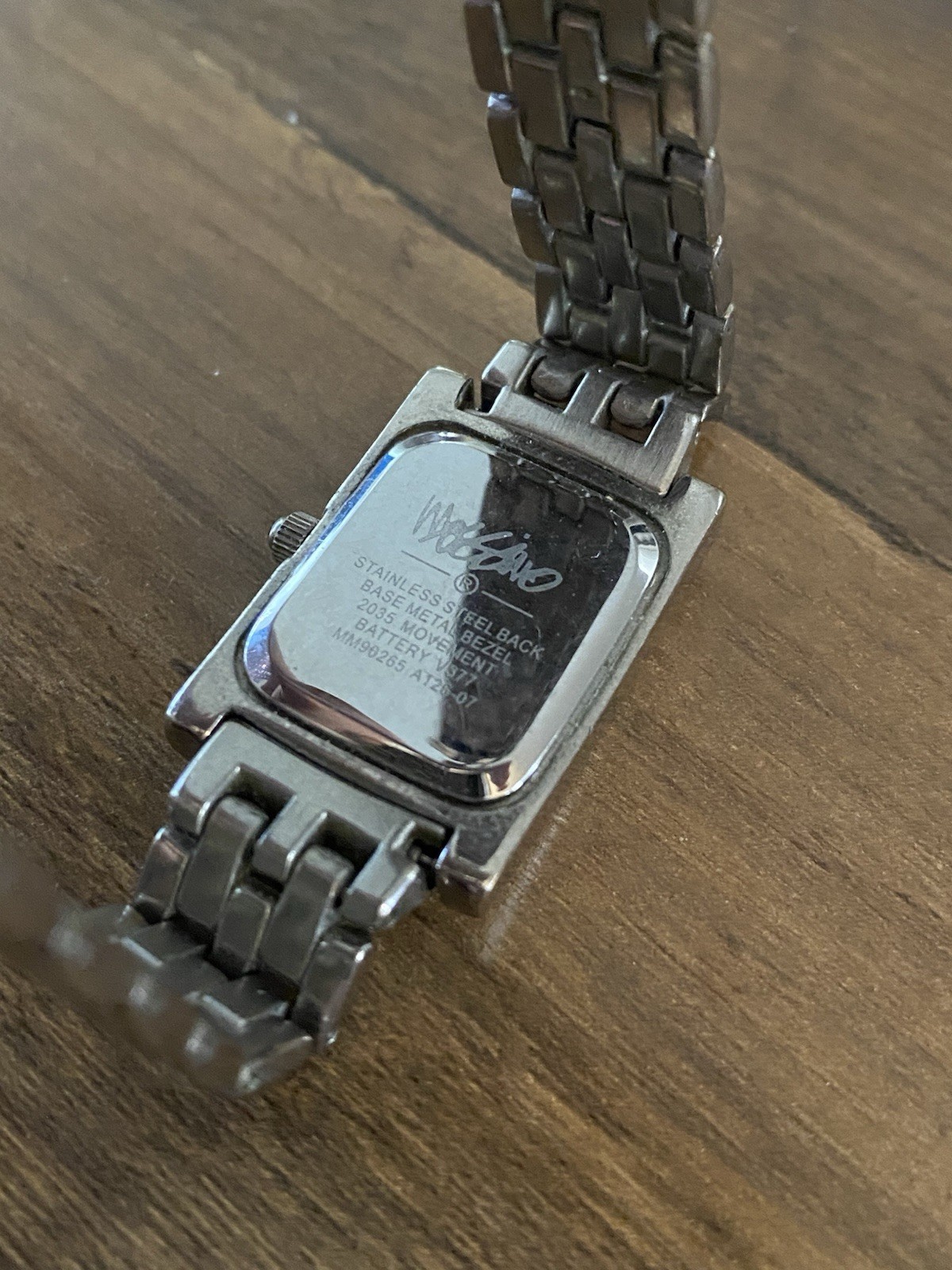 Mossimo Women’s Rectangular Quartz Wristwatch White Dial Silver Bracelet