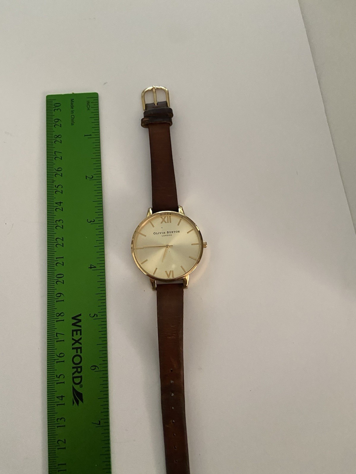 Auth Olivia Burton – Brown Women’s Wrist Watch New Battery Works Great Look