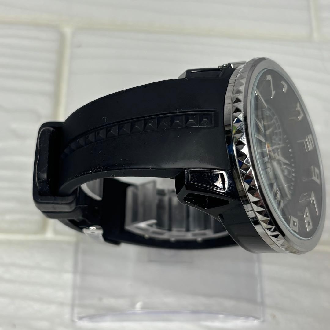 Tendence TG046013 Gulliver Round Watch Quartz Chronograph Black Rubber