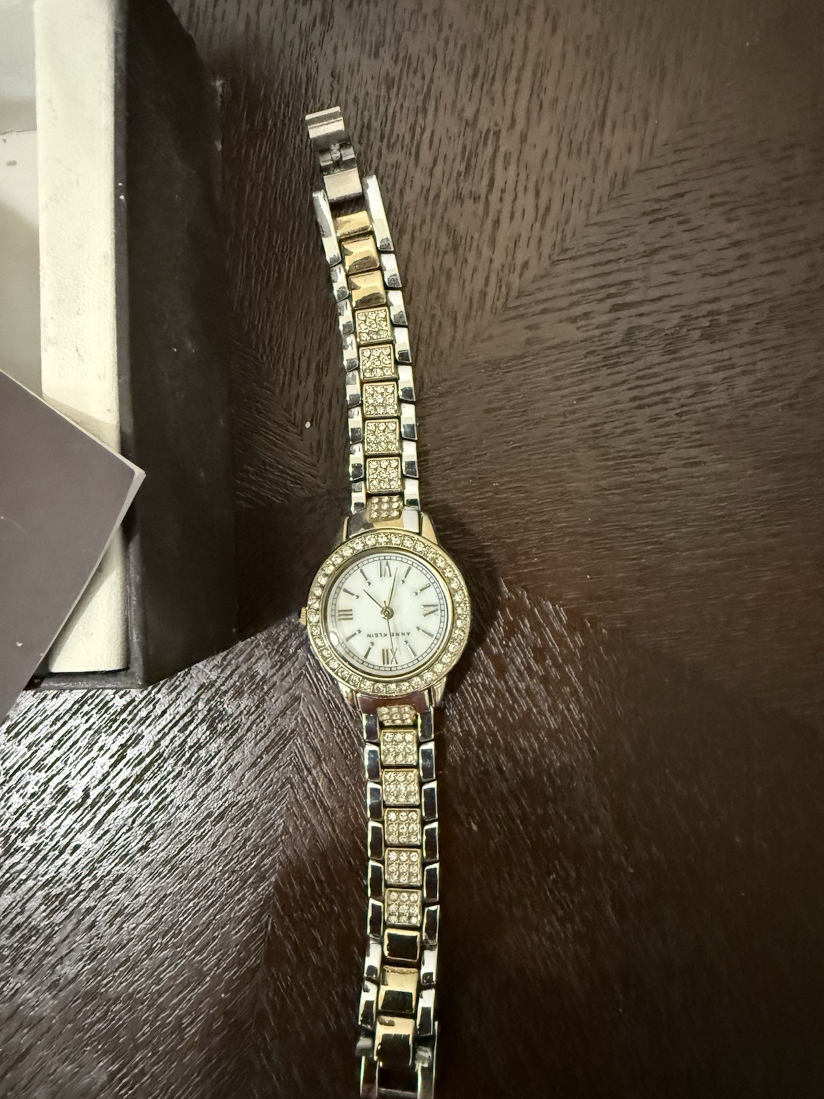 Anne Klein Women’s Quartz Two-Tone Bracelet Watch Diamond Accent Box Manual