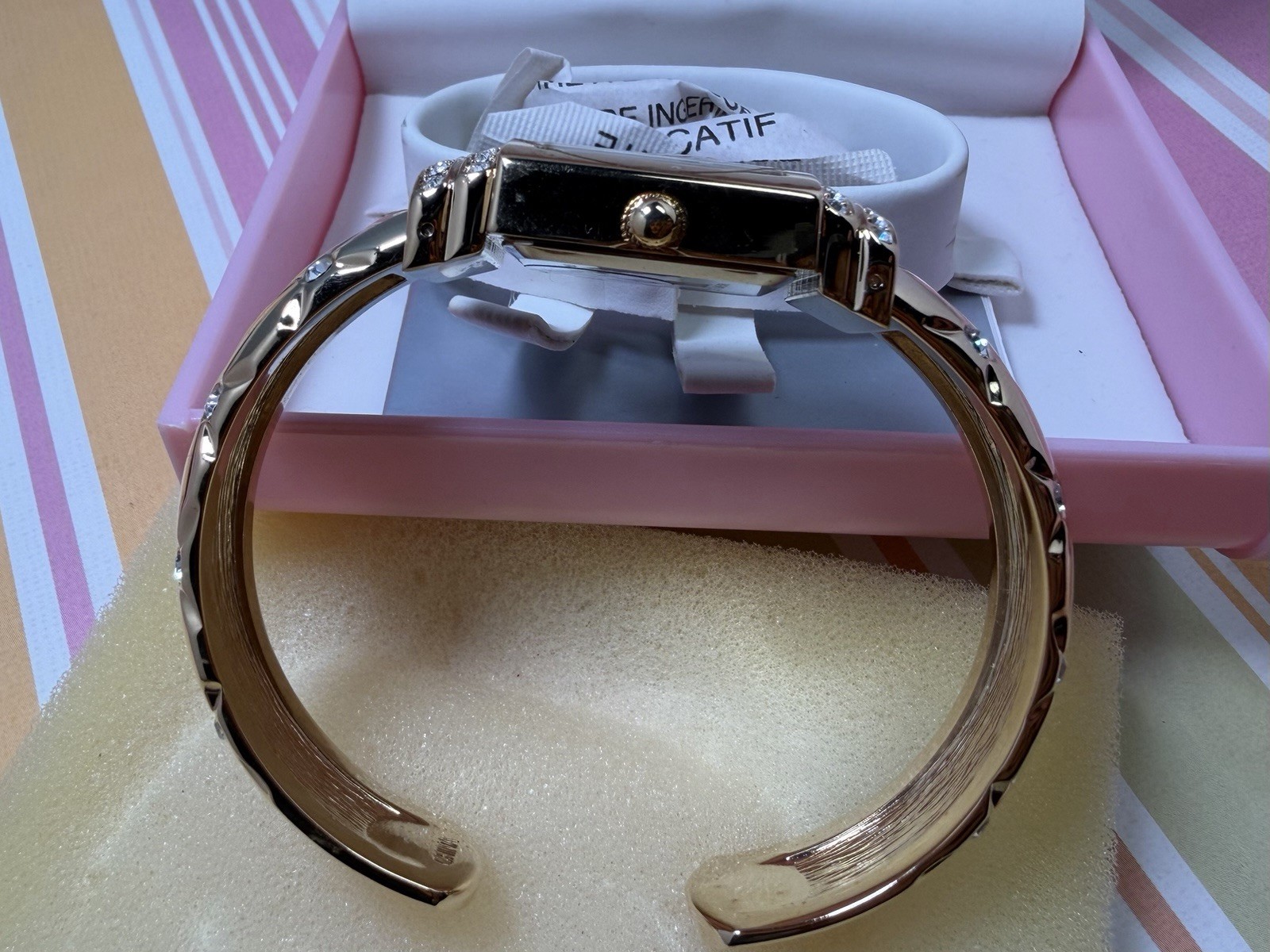Vintage Ladies Gruen Gold Toned Fancy Hinged Cuff Watch Never Used