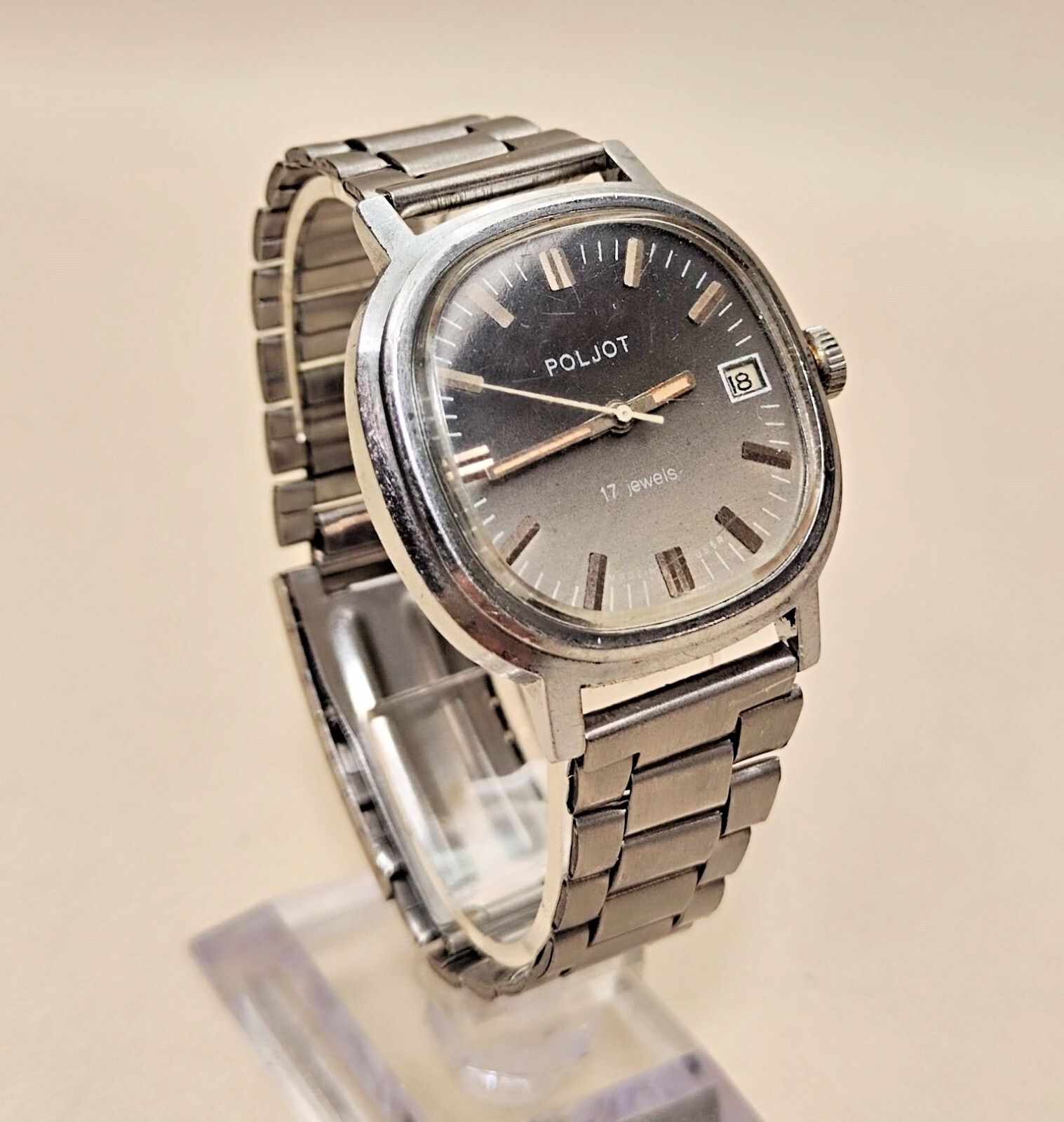 Rare Vintage Russian Wristwatch Poljot 2614.2H 17 Jewels
