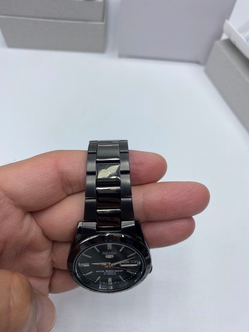 SEIKO5 Automatic 7s26-02t0 Black Day-Date all accessories included
