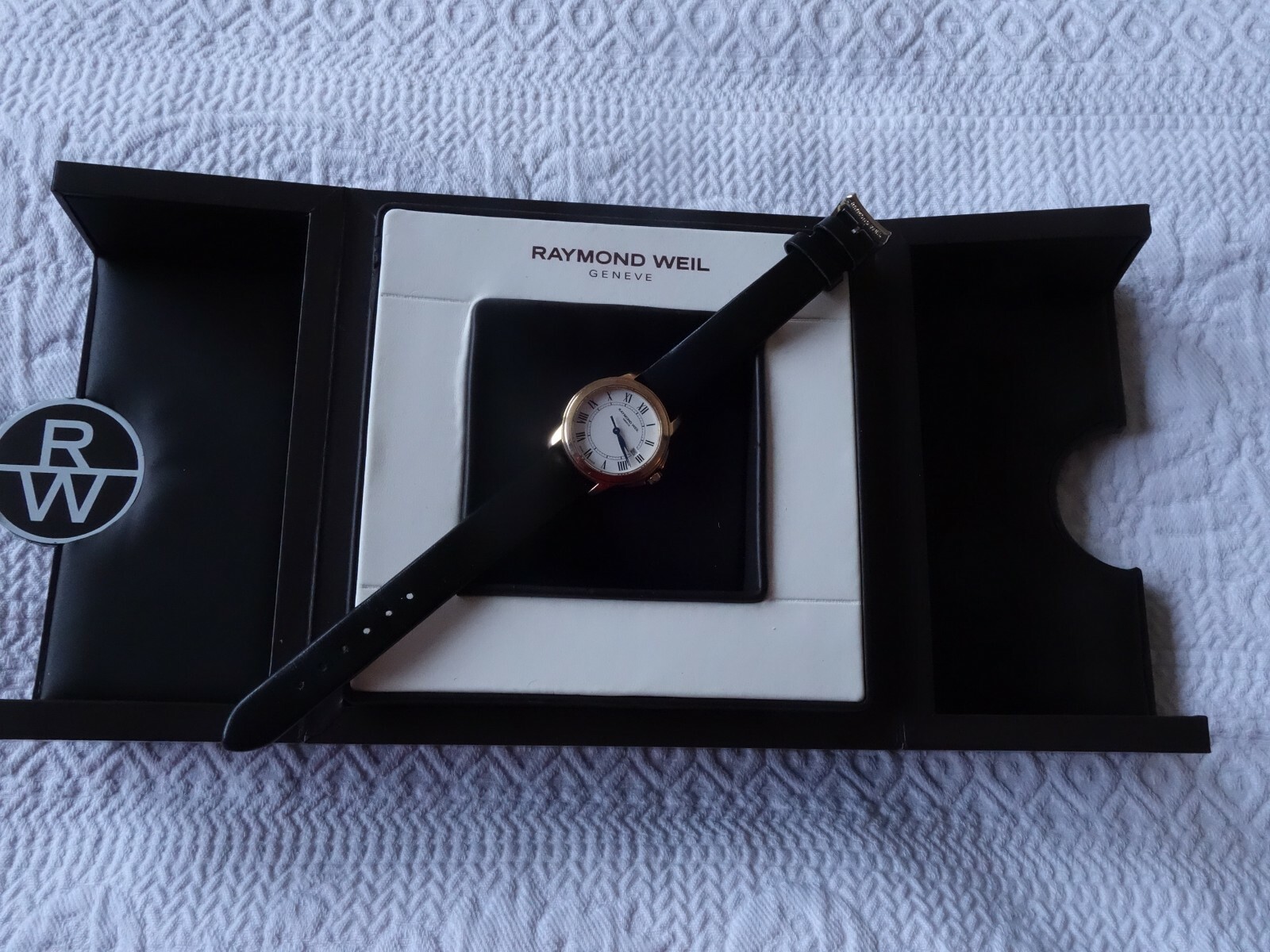 Raymond Weil 5376 Ladies 18K Gold Sapphire Crystal Electroplated 10M Swiss Watch