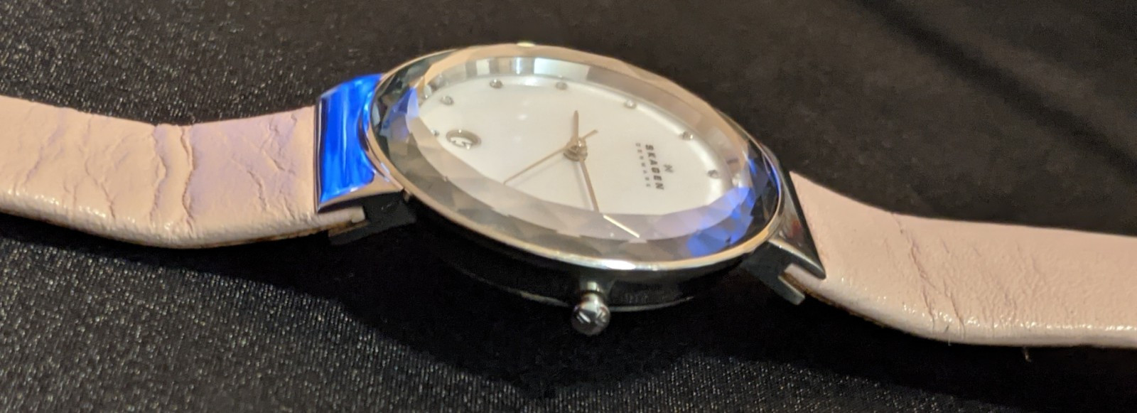 SKAGEN Women’s Quartz Watch SKW2165 MOP Crystal Bezel Blush Pink Leather Band