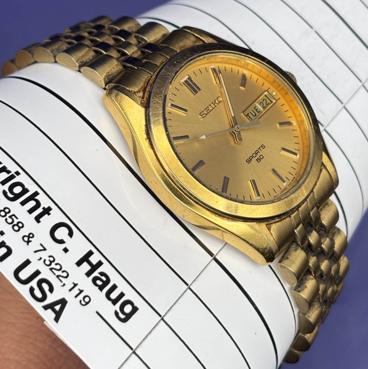 Seiko Sports Watch Men 37mm Gold Dial Gold Tone Daydate Round 7N43-8B49 #WN