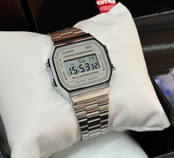 Casio A168WA-8A Vintage Design Digital Stainless Steel Grey Unisex Casual Watch