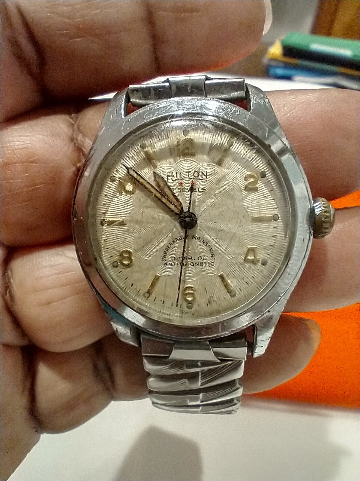 Vintage 1950s Hilton 17 Jewel Incabloc Anti-Magnetic Watch (WTC179)
