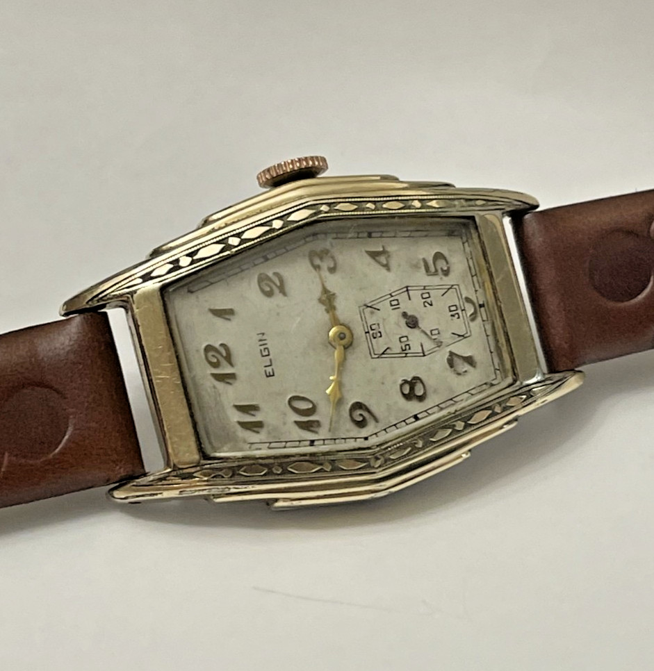 Vintage Art Deco Elgin Tank Wristwatch – Circa 1926