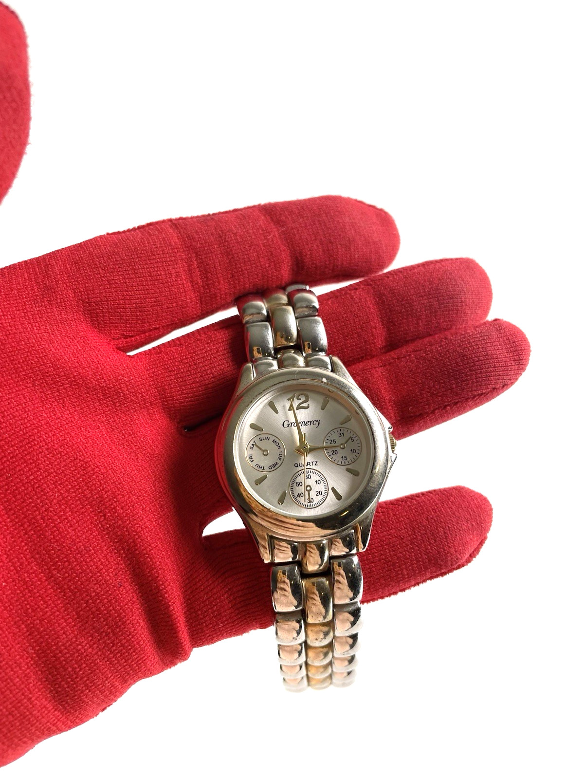Gramercy SilverTone Accutime Womens Watch QuartzNewbatt Singapore Movt CT0508-42