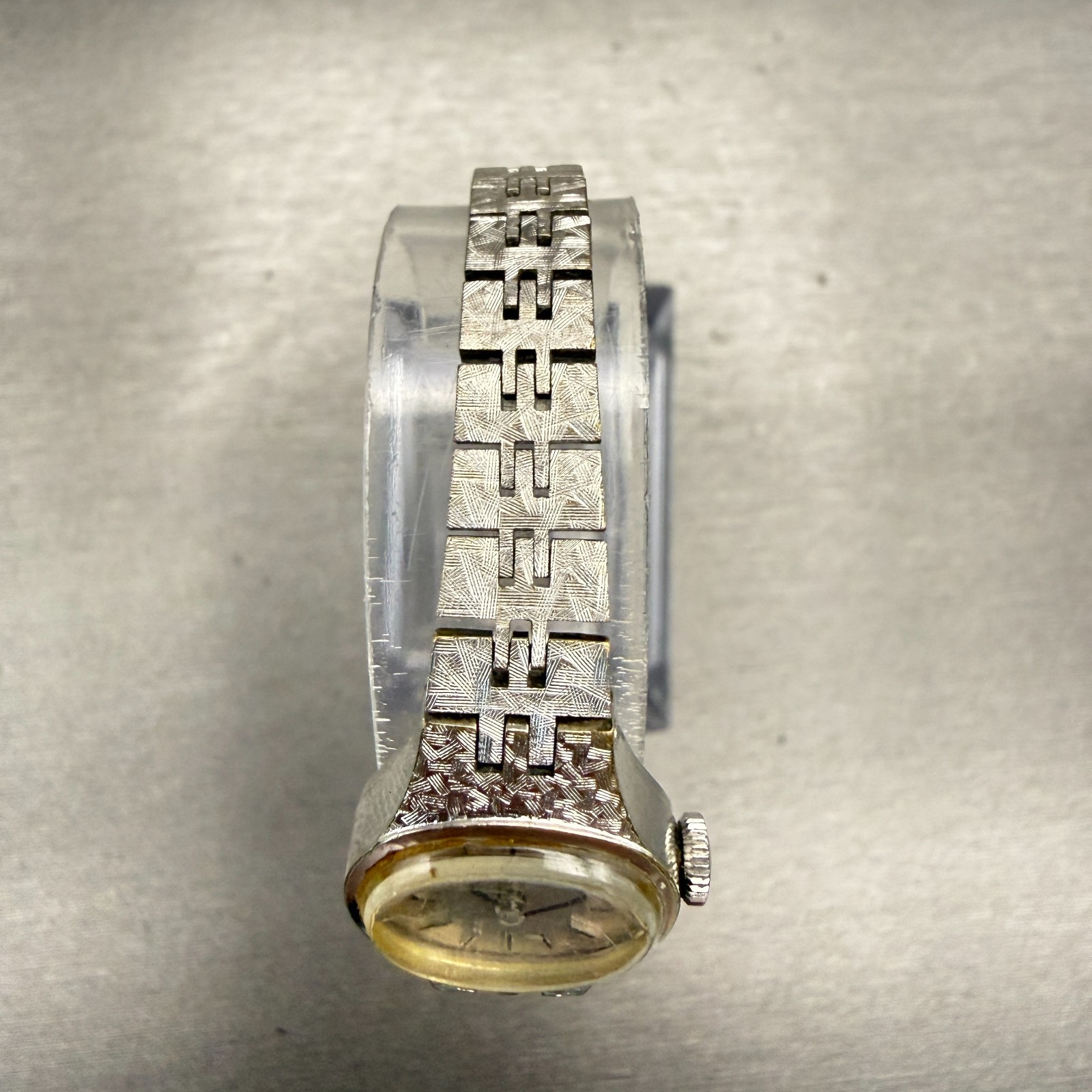 Seiko Watch Women 17mm Silver Dial Silver Tone Oval 11-7619 Vintage Works Manual