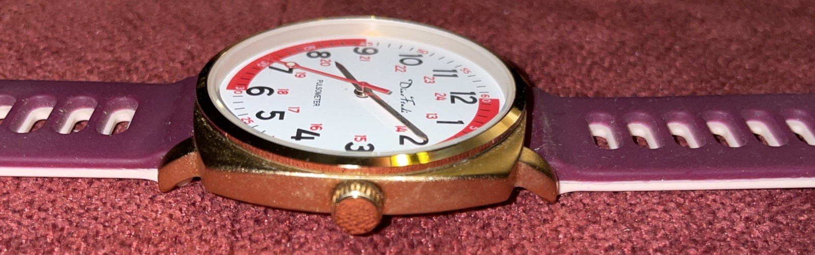 DIAO FENDI Pulsometer Rose Gold Tone Doctor/Nurse Watch Silicone Strap W-21