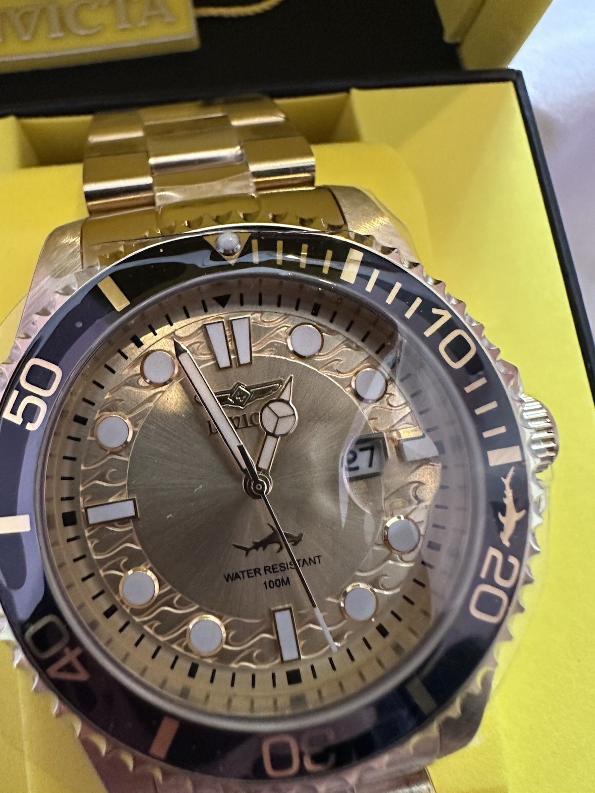 Invicta Pro Diver Currentwave Men’s Watch – 43mm. Gold/Black, Quartz, 100m WR ⚓️