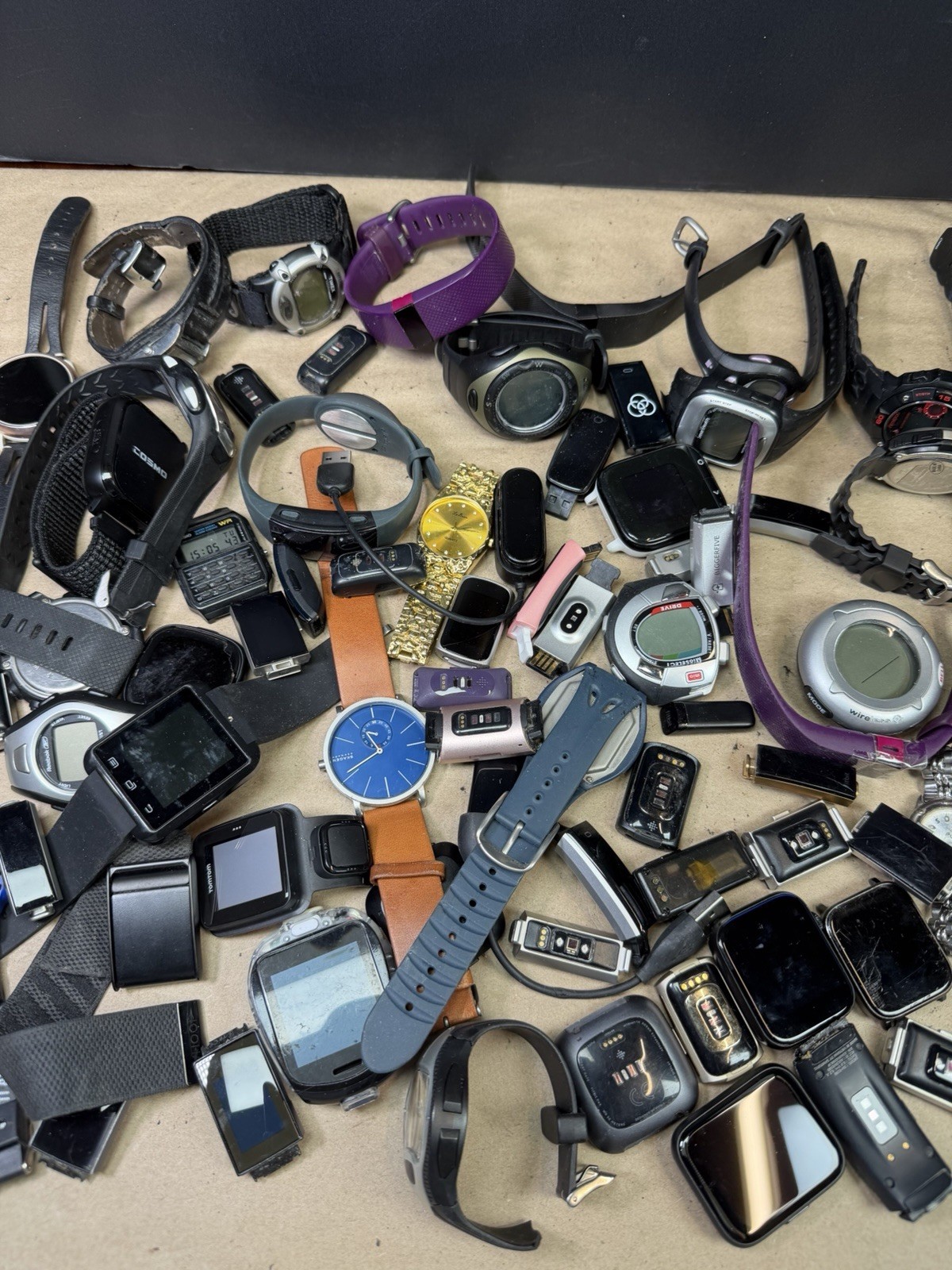 Big Lot-74 Digital Watch Lot Mix UNTESTED Ships Fast !