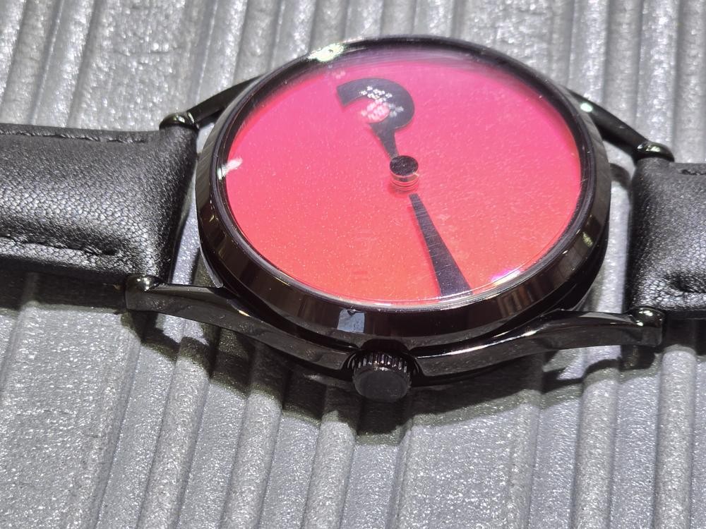 MR JONES WATCH Interrobang EXC with box papers plastic (CJL064280)