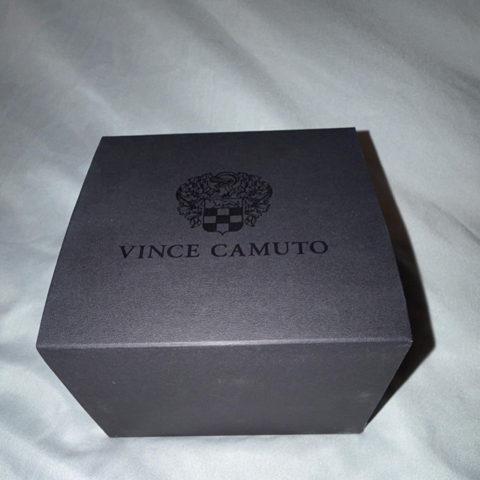 Vince Camuto Men’s Blue Dial Japanese Movement Wristwatch Black Leather Silver …
